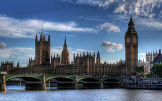 新澳门六合彩相关骗局复盘：他们最爱利用的心理是即时反馈成瘾：这不是危言耸听